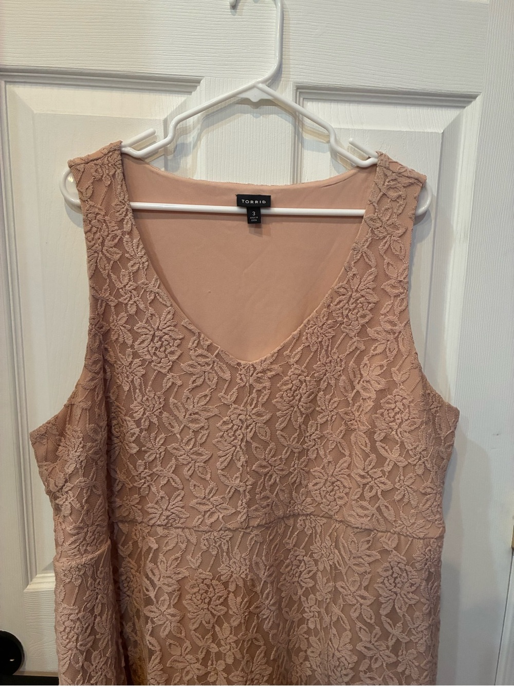 torrid Dusty Rose Lace V-Neck A-Line Dress - Picture 5 of 16